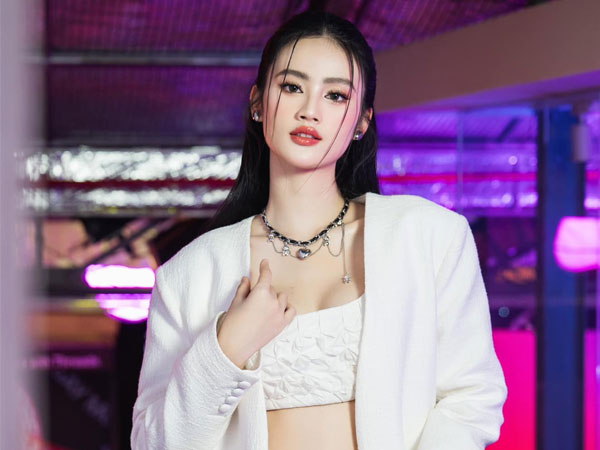 Phản ứng của cư dân mạng sau khi Hoa hậu Ý Nhi công khai chuyện phẫu thuật