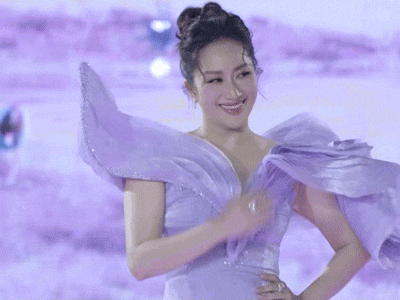 Khánh Thi tái xuất, sắc vóc 'bà mẹ 3 con' thế nào mà netizen đồng loạt phản hồi thế này?