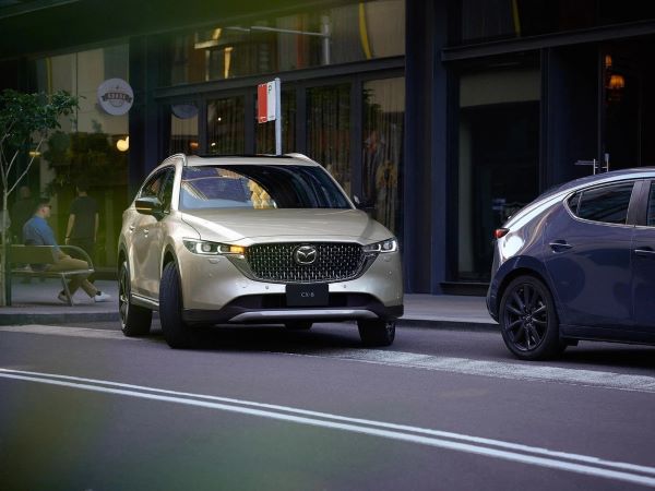 Mazda CX-8 2024 ra mắt Việt Nam tuần này: Giá dự kiến từ 969 triệu, thiết kế mới, dễ nâng cấp ADAS đấu Santa Fe