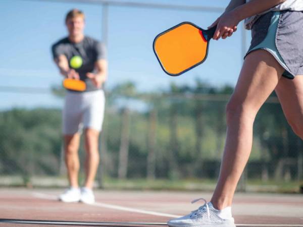 Người đàn ông Hà Nội bất ngờ ngã quỵ khi chơi pickleball: 5 lưu ý khi chơi thể thao để tránh đoản mệnh