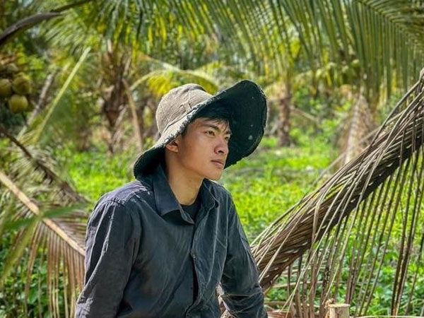 Chuyên gia truyền thông nghi vấn 'hiện tượng' Lê Tuấn Khang: View và followers tăng trong thời gian ngắn có sự thao túng của TikTok?