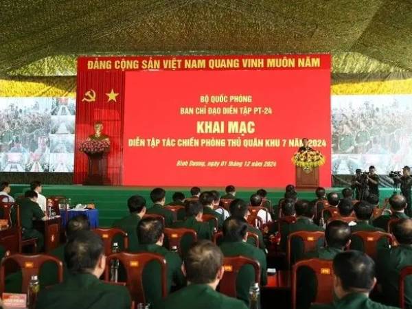 Đề nghị cấp bằng Tổ quốc ghi công cho 12 chiến sĩ trong vụ nổ tại Quân khu 7