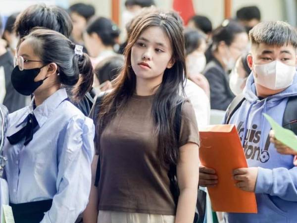 Vì sao các đại học lớn không xét tuyển học bạ?