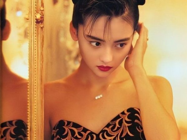 Phát hiện tình tiết quan trọng vụ ngọc nữ showbiz tử vong trong phòng tắm
