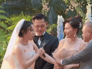 Đám cưới Thái Trinh: Dâu rể bật khóc thề nguyện, Nhã Phương - Lưu Hương Giang và dàn sao đến chúc phúc