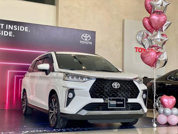 Loạt xe giảm giá như chưa hết chính sách: CR-V còn từ hơn 900 triệu, Xpander thêm bản ưu đãi, Territory tiệm cận CX-5, nhưng cũng có mẫu 'quay xe'