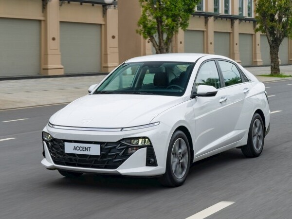 Sedan hạng B đua khuyến mại cuối năm: Hyundai Accent, Honda City... cùng chạm đáy - có mẫu chỉ 419 triệu đồng