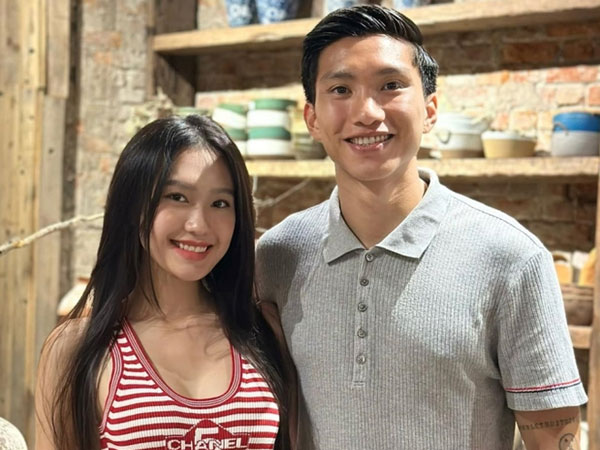 Vợ đẹp của Đoàn Văn Hậu bất ngờ bị vết xước trên mặt, liệu có ảnh hưởng nhan sắc?