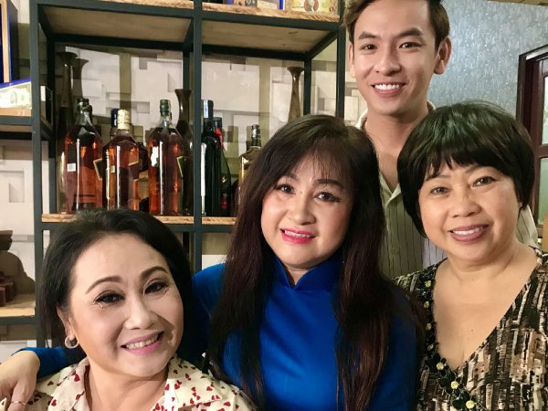 Cuộc đời bi thương của nghệ sĩ Việt nổi tiếng: 2 lần đò, bị chồng đánh sưng tím mắt trước giờ diễn