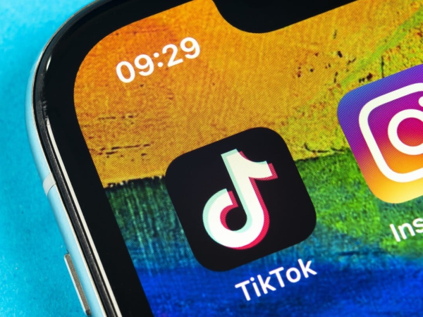 TikTok ‘mua’ người dùng tại Mỹ