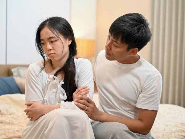 Nam giám đốc yêu vợ hết mực lộ chuyện có 2 con riêng