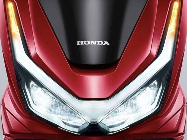 Xe ga 160cc của Honda về đại lý: Nâng cấp loạt trang bị, ăn 2,1lít/100km