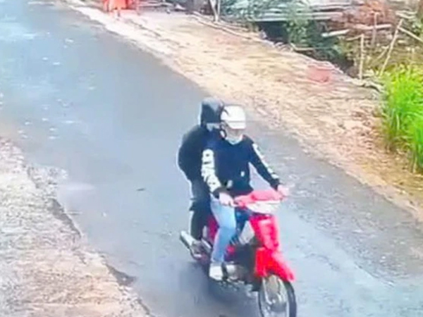 Bắt hai đối tượng dùng búa cướp tiệm vàng