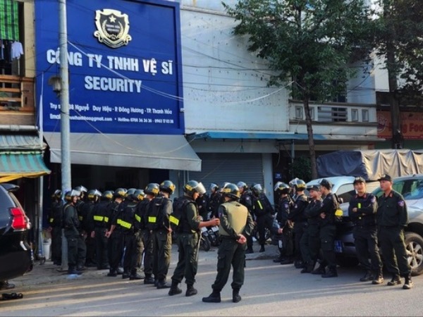 Vụ dẹp đường cho đoàn xe đám cưới: Thông tin bất ngờ về giám đốc công ty vệ sĩ