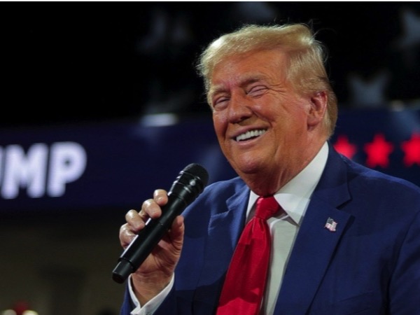 Ông Trump thắng kiện, nhận 15 triệu USD từ mạng truyền hình ABC