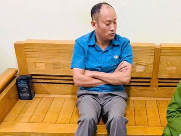 Chủ tịch phường bị bắt quả tang nhận hối lộ ngay tại trụ sở