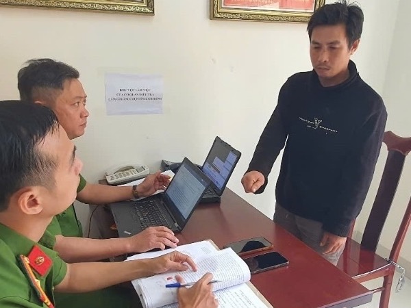 Người đàn ông bị đâm chết khi can ngăn cặp tình nhân xô xát