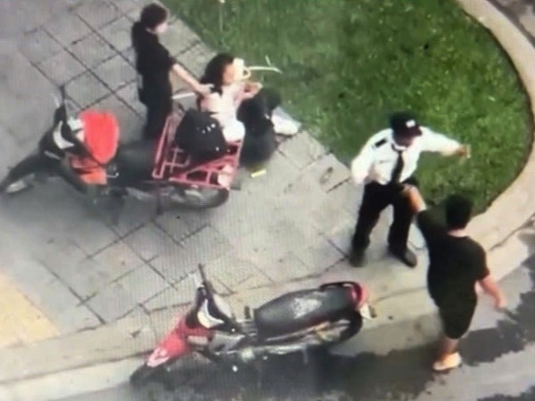 Chém trọng thương vợ cũ và 'người tình' vì ghen tuông đồng giới