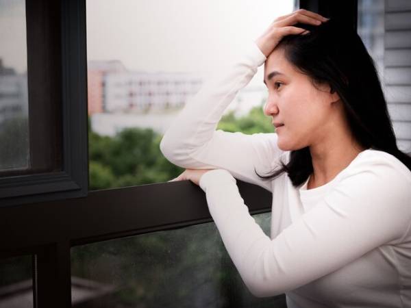 Từ chối thừa kế, để lại hết tài sản cho anh trai, nửa đêm nhận điện thoại cầu cứu của mẹ mà tôi ứa nước mắt căm phẫn
