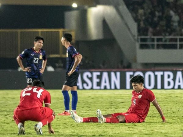 Lo đội nhà bị loại khỏi AFF Cup, báo Indonesia bất ngờ cầu cứu... ĐT Việt Nam
