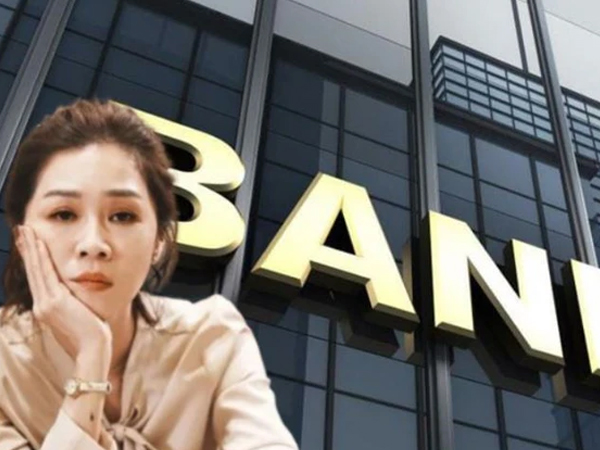 Người phụ nữ gửi ngân hàng 45,7 tỷ đồng, đến ngày tất toán thì nhận được mẩu giấy và lời giải thích vô lý: 'Không còn đồng nào vì tiền đang giúp bà mua vàng kiếm lời'