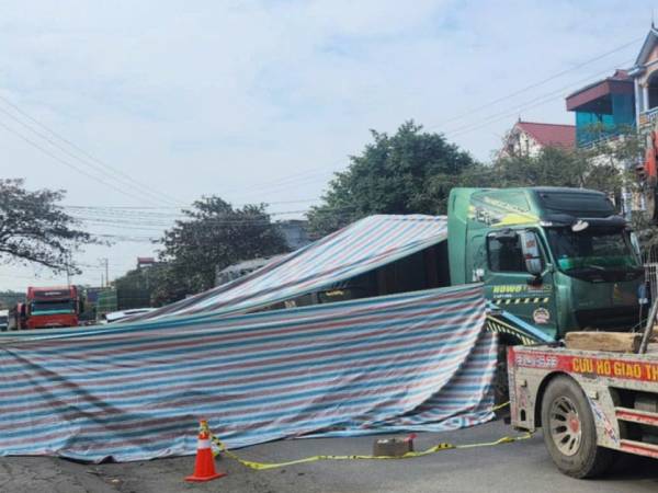 Học sinh tử vong thương tâm trên đường đi viếng bạn cùng lớp