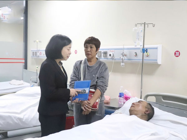 Vụ cháy quán cà phê ở Hà Nội: '6 anh em đi cùng nhau, chỉ có mình tôi thoát nạn'
