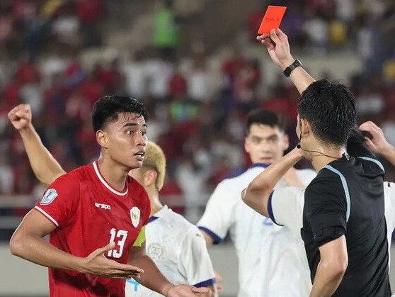 CĐV Indonesia nổi trận lôi đình vì đội nhà bị loại từ vòng bảng: Thái Lan, Việt Nam đều rất nghiêm túc với ASEAN Cup