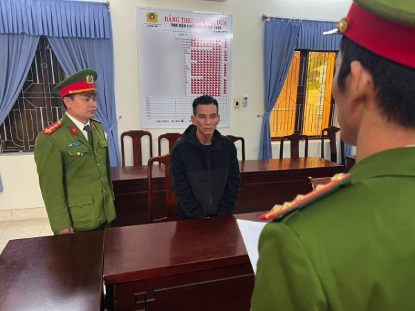 Điều không thể ngờ của 'đại gia' thuê cùng lúc 2 chiếc ô tô