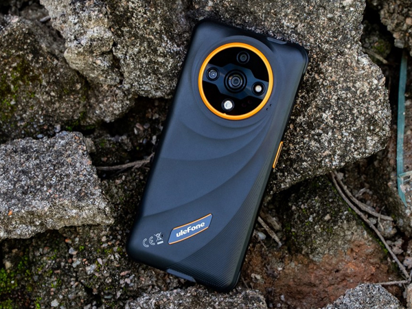 Ra mắt điện thoại 5G siêu bền bỉ: Thiết kế hầm hố, chống nước IP69K, camera nhìn 'xuyên màn đêm', giá chỉ 5 triệu đồng