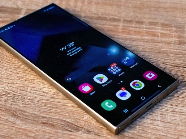 Sai lầm lớn khi lrò rỉ hình ảnh Galaxy S25+