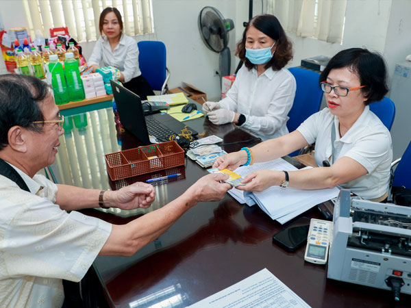 Tuổi nghỉ hưu của công chức năm 2025