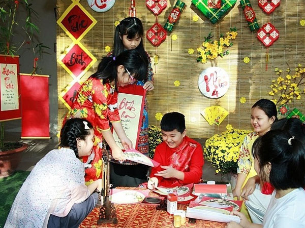 Hà Nội cho học sinh nghỉ Tết Ất Tỵ 9 ngày