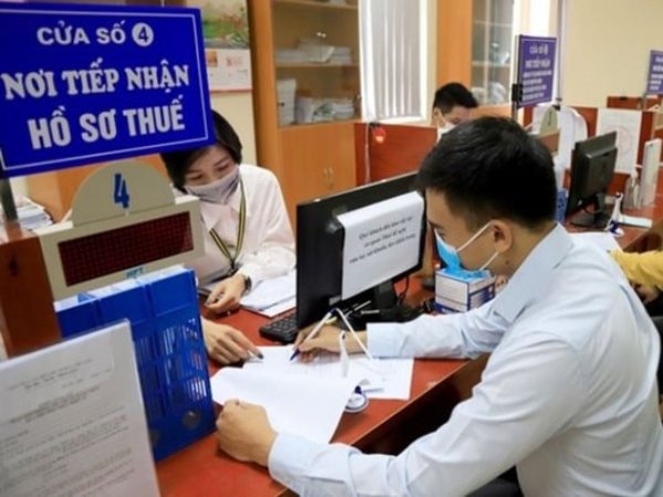 Ai là người vừa nộp thuế 4,7 tỷ đồng ở TP HCM?