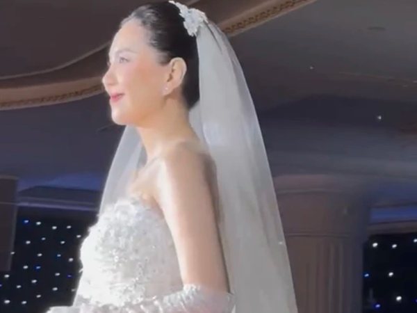 Hình ảnh MC Mai Ngọc trong lễ cưới