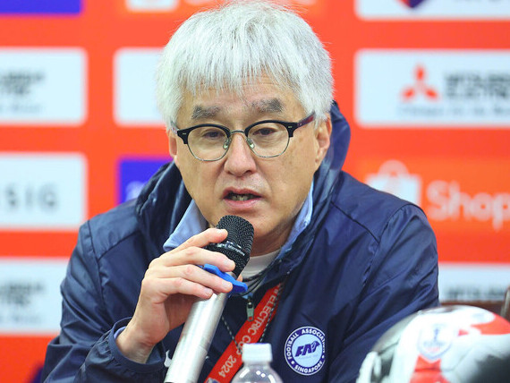 HLV Singapore: Tuyển Việt Nam sẽ chơi tốt ở chung kết ASEAN Cup