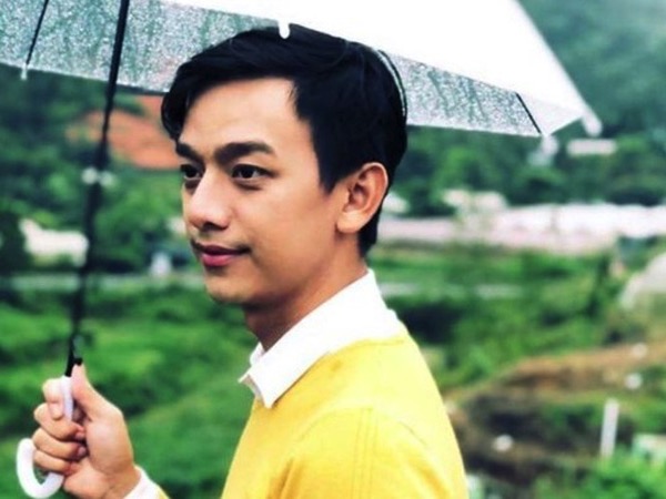 Cuộc sống của nam diễn viên từng phải dọn khỏi nhà thuê vì không đủ tiền hiện ra sao?