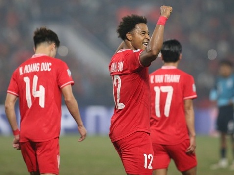 Mối lo sau 'mưa thẻ' của ĐT Việt Nam & quy định giúp HLV Kim Sang-sik thở phào nhẹ nhõm