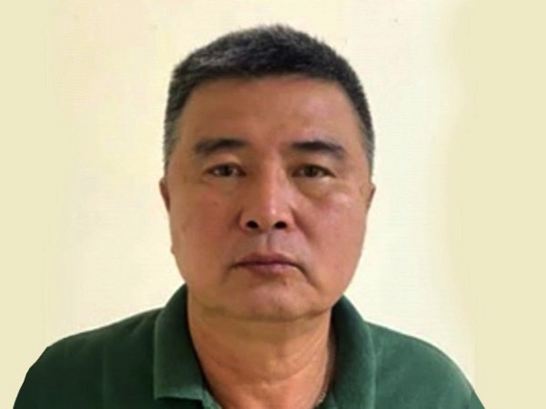 Chủ doanh nghiệp mang 10 tỷ đi hối lộ, vợ phản đối nên ‘đòi’ lại một nửa