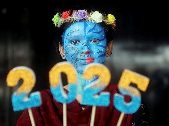 Hình ảnh thế giới đón chào Năm mới 2025