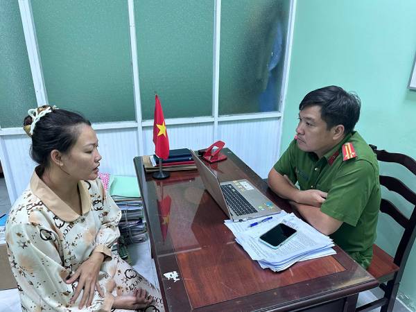 Lời khai của người phụ nữ đánh nhân viên gác chắn tàu gãy xương mũi ở TPHCM