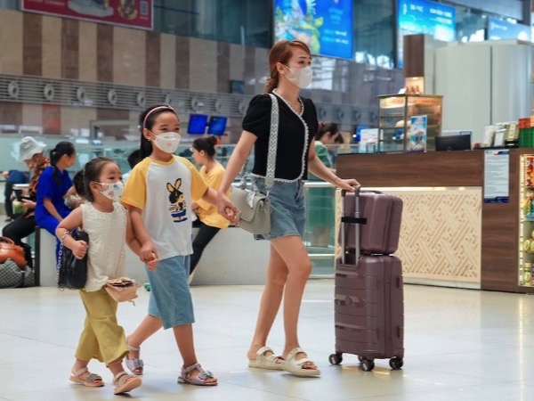 Từ hôm nay, giá vé máy bay nội địa tối đa tới 4 triệu đồng/vé