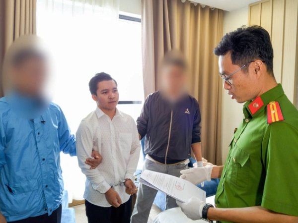 Công an TP Cần Thơ bắt giam đối tượng lên mạng vu khống nhiều người