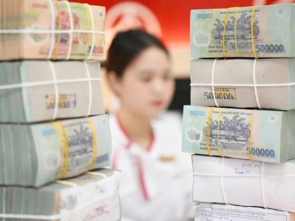 Gửi tiền ở đâu lãi cao nhất hiện nay?