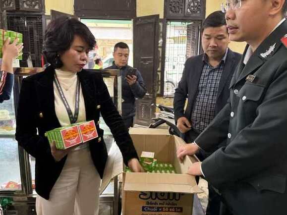 Vụ bánh cốm Nguyên Ninh bị tạm dừng hoạt động vì bẩn: Chủ cơ sở nói gì?