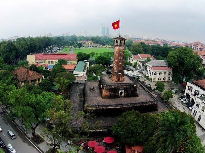 Kinh tế Việt Nam tăng trưởng vượt mọi dự báo