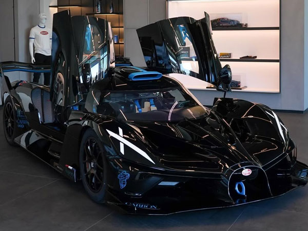 Chi tiết siêu xe Bugatti Bolide hơn 6 triệu USD của đại gia Mỹ