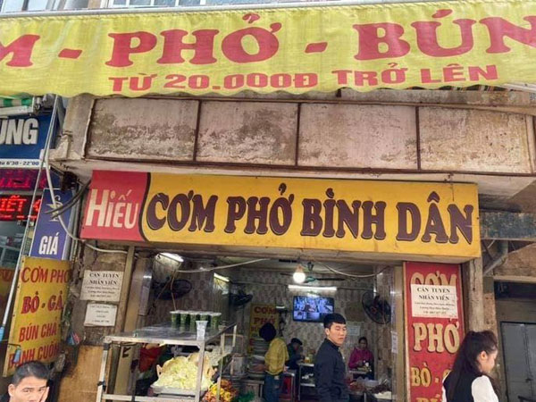 Quán cơm gần cổng Bệnh viện Bạch Mai bị xử phạt 4,5 triệu đồng vì 'chặt chém' khách hàng
