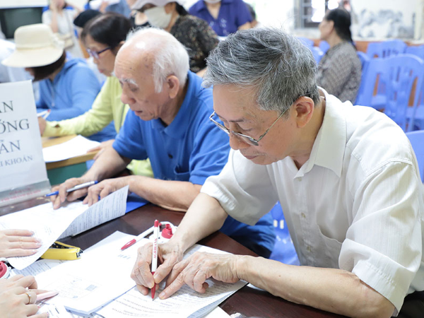 Năm 2025 tiếp tục tăng tuổi hưu, người 70 tuổi có thể được hưởng trợ cấp hưu trí