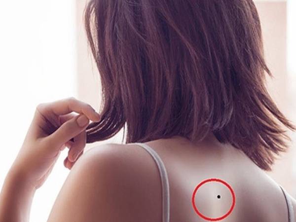 Sở hữu những nốt ruồi may mắn này, 12 con giáp tha hồ hưởng lộc, muốn nghèo cũng khó!